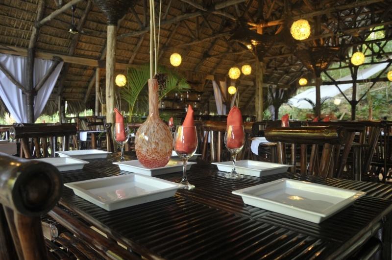 Santa Barbara De Samana Dominican Tree House Village المظهر الخارجي الصورة